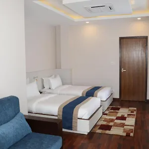 Mega&apartment Hotel