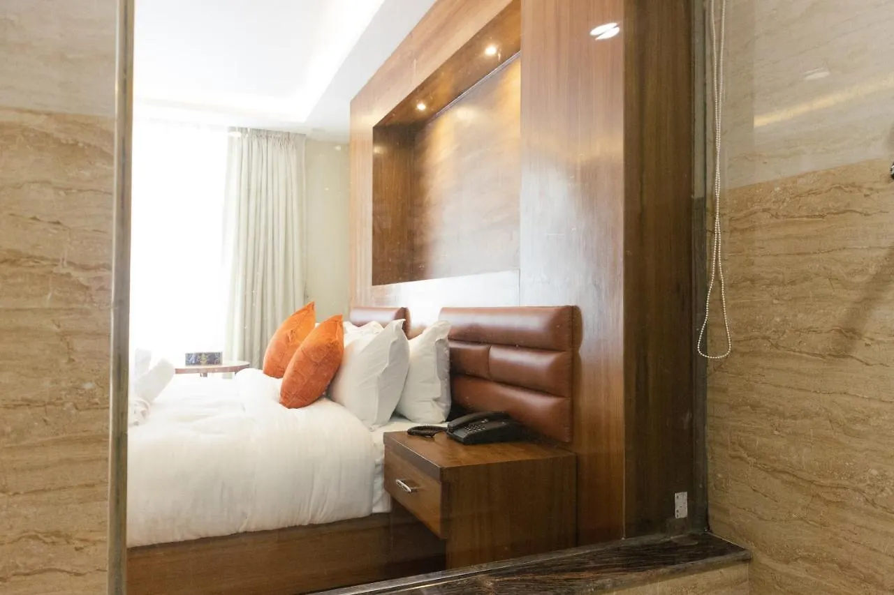 Hotel Yakroo Manang Kathmandu