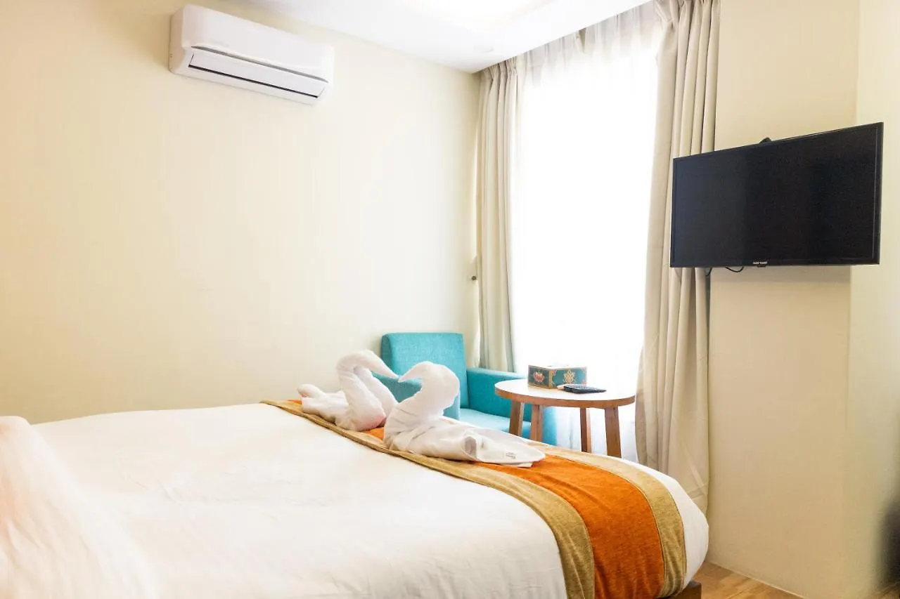 Hotel Yakroo Manang Kathmandu